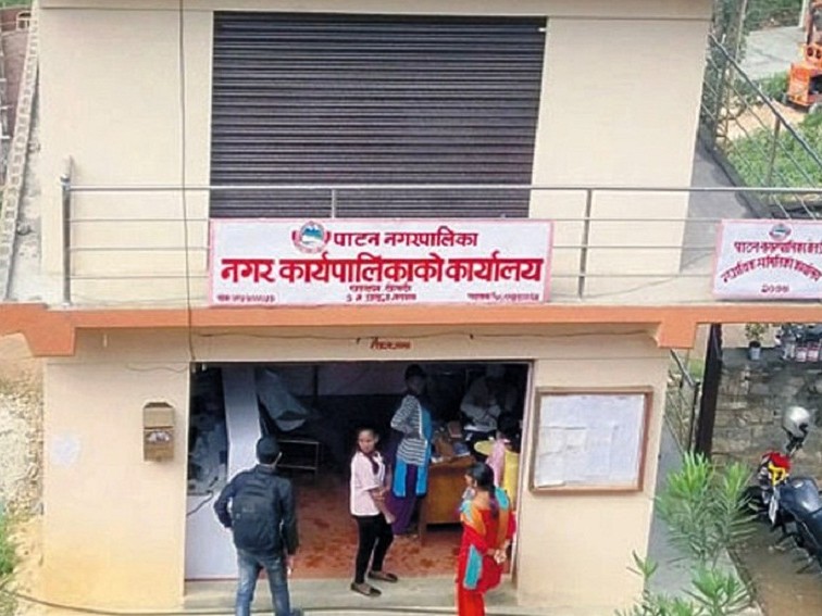 दुर्घटनामा चारको मृत्यु, नगरपालिकामा शोक बिदा